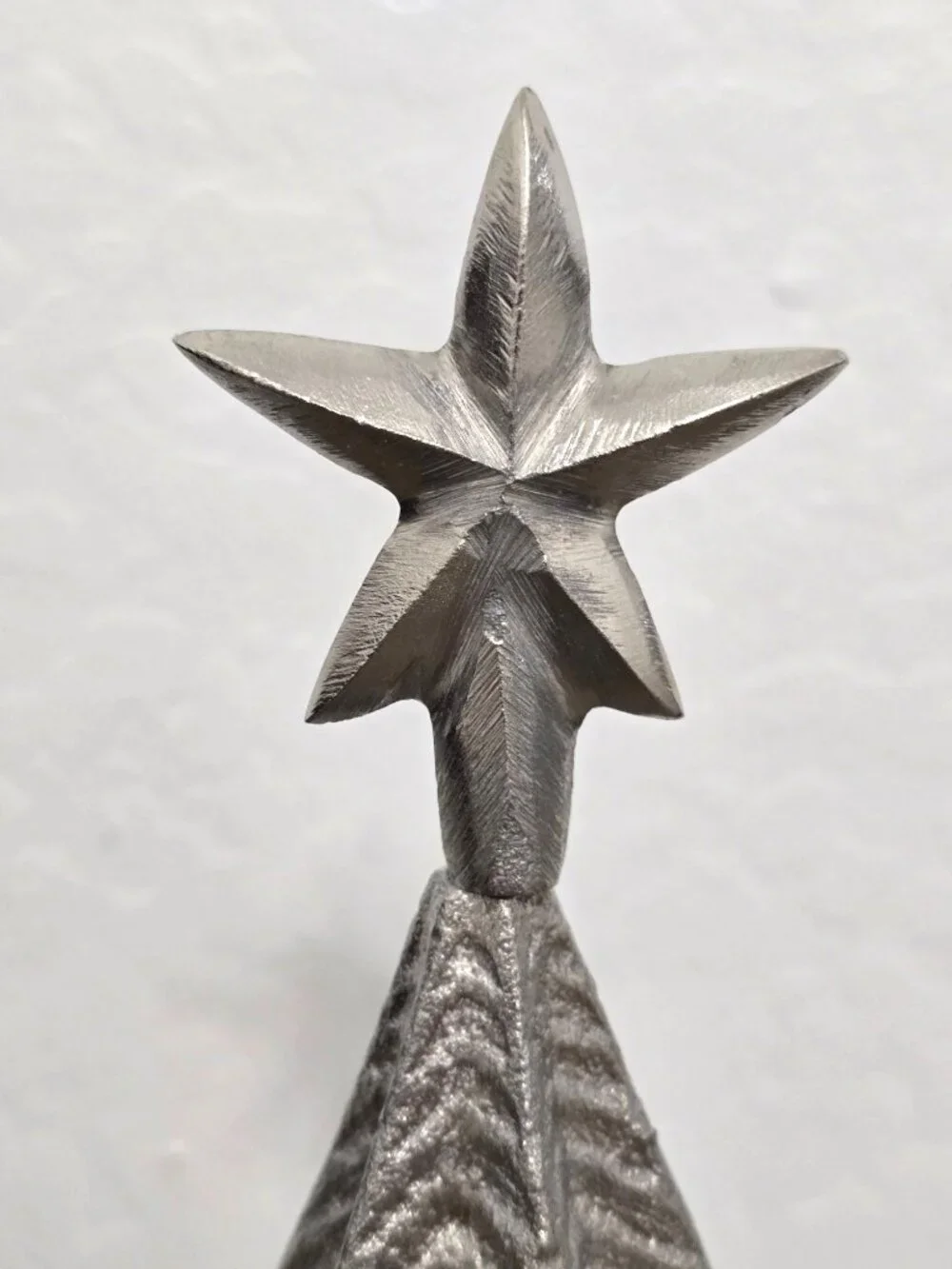 Heavy Metal Silver Christmas Tree Centerpiece Star Topper 14